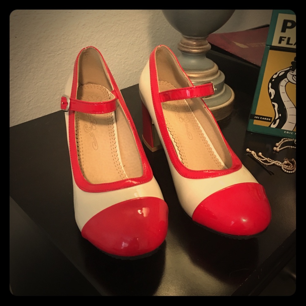 Red and beige rockabilly shoes!! Never worn!